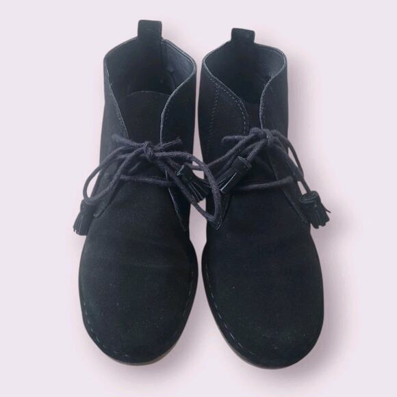 Tommy Bahama Evert Suede Booties Women’s 8.5 Black Holiday Preppy/Grunge/City - Picture 2 of 8